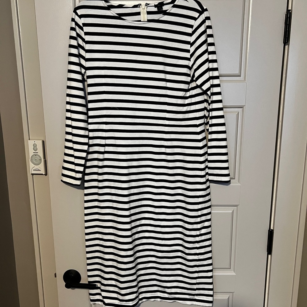 Long Sleeve Striped Dress - J. Crew - Size 10 - Black and White
